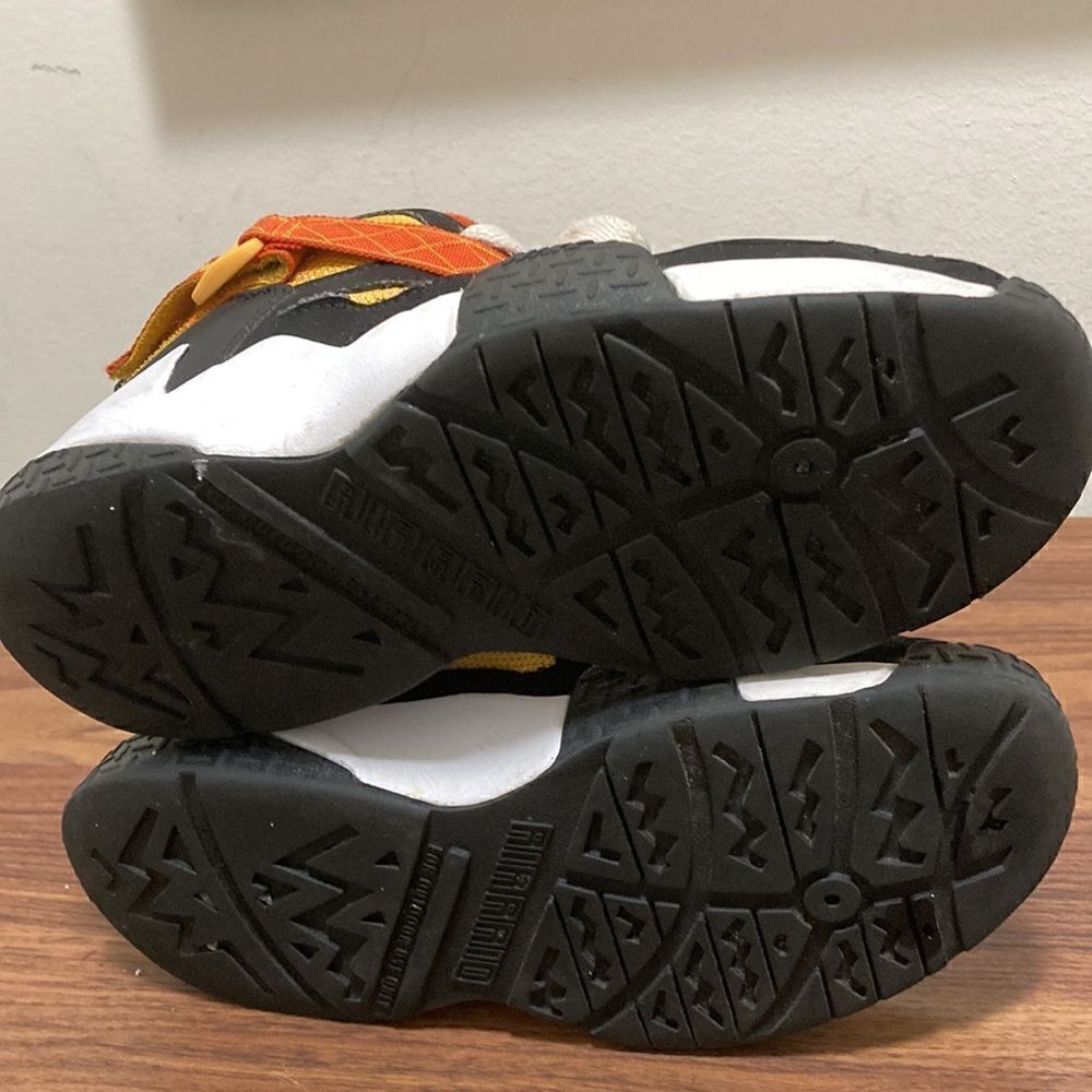 Nike Air Raid Rayguns Kids Unisex Black/University Gold Sneakers. Size 4.5 Youth - Picture 8 of 10
